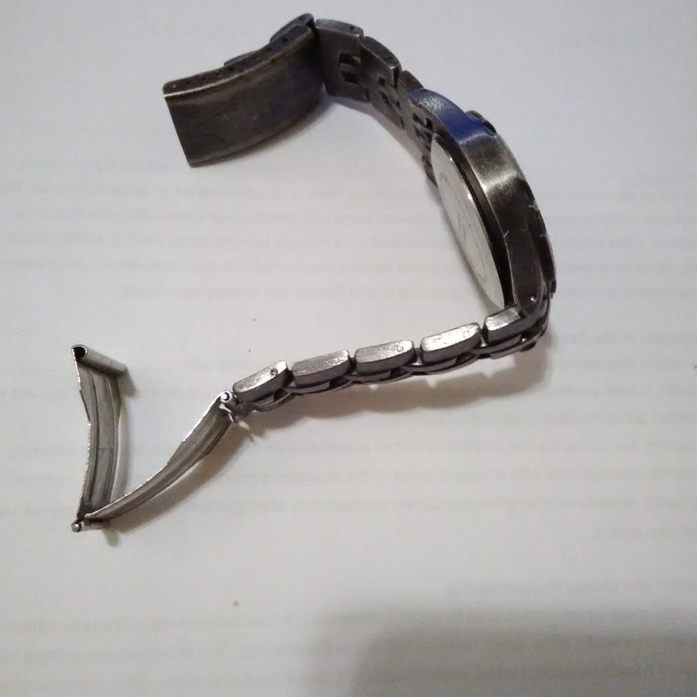 Watch - Picture 5 of 5